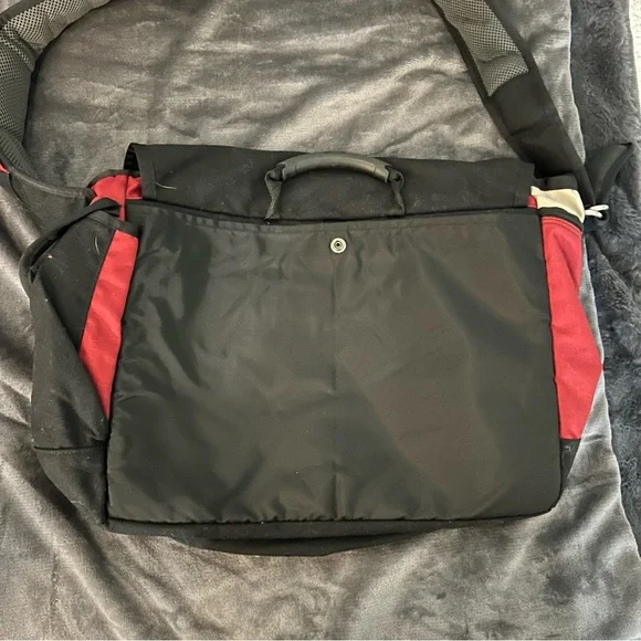 LL BEAN Messenger & Computer Bag Gently Used Black and Red Vintage - Picture 8 of 13